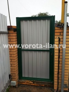 Чеховский район_деревня Скурыгино_калитка изнутри_1.jpg