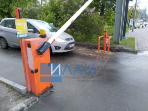 Ремонт_замена стойки_установка отбойника_Москва Варшавское 2_фото 1